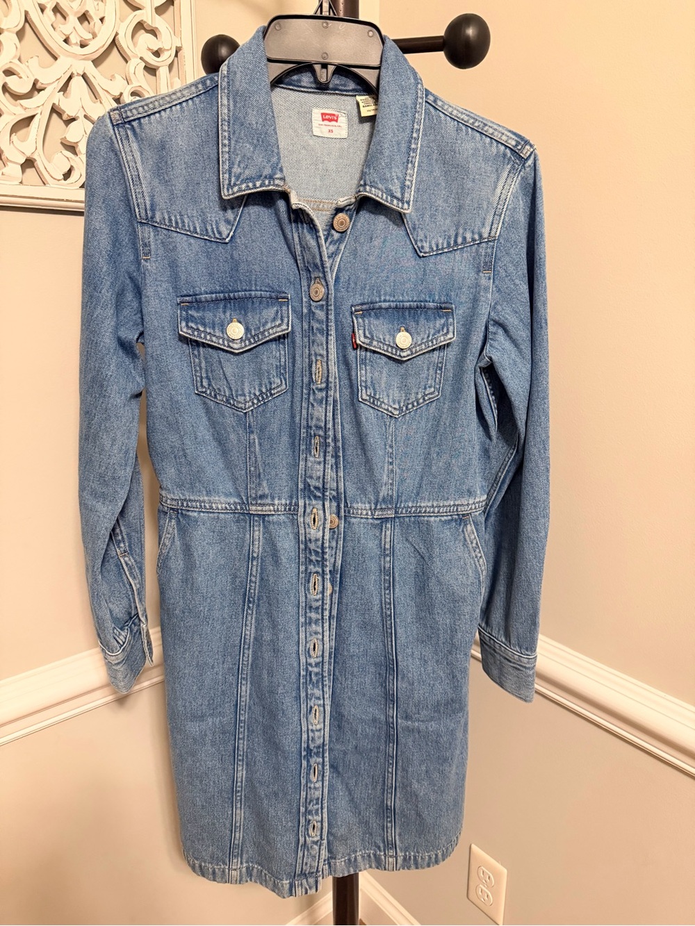 Levi’s Denim Button-Front Shirt Dress – XS